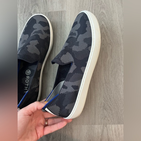 ROTHY'S The Original Slip On Sneaker CAMO 9.5 - Picture 2 of 13
